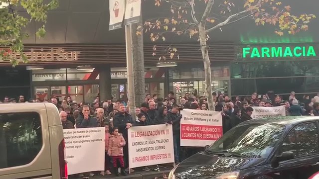 Vecinos de Mejorada del Campo exigen la regularización de sus viviendas