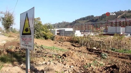 "Balık avlamak yasaktır" yazıyor ama derede su yok