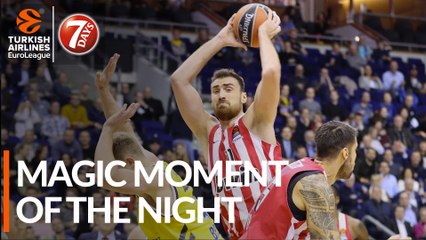 7DAYS Magic Moment of the Night: Nikola Milutinov, Olympiacos Piraeus