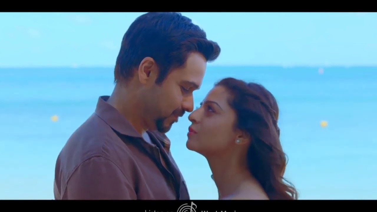 aaina_full_video_song_emraan_hashmi_tulsi_kumar_neha_kakkar_latest_new_bollywood_songs_2019_mBe1IOoNMZg_720p
