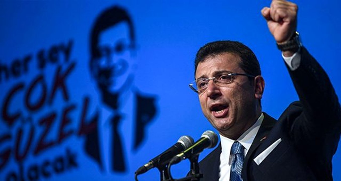 İmamoğlu, bir vaadini daha gerçekleştiriyor: 30 bin İstanbullu üniversite öğrenisine yıllık 3200 TL burs verilecek