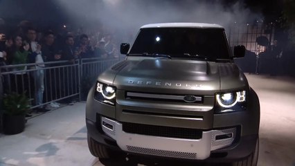 Land Rover Defender North American Debut Reveals