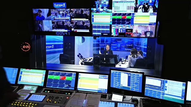 La comédie musicale sur Johnny suspendue, la 44e édition du Printemps de Bourges et la 24e édition du Sapin de Noël des créateurs