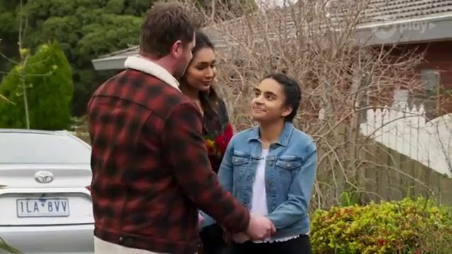 Neighbours 8240 22nd November 2019