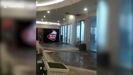 Heavy rain causes ceiling collapse at Shopping Centre in South Africa
