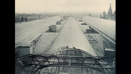 Construction of the GUM department store on the Red Square in Moscow 1891