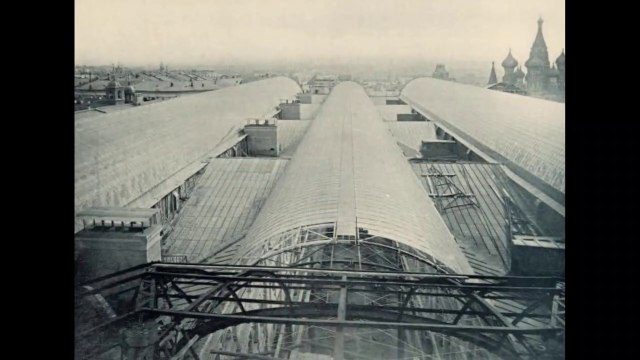 Construction of the GUM department store on the Red Square in Moscow 1891