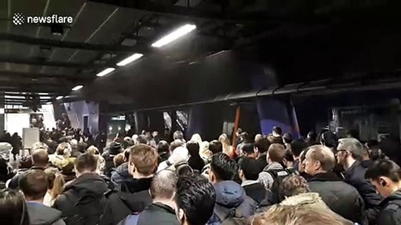 Overcrowding at North Greenwich station as Canada Water station evacuated