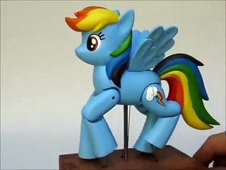 Hand-Cranked Rainbow Dash Automaton: A Stunning 120-Hour Creation 🦄