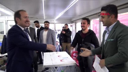 15 kez kan bağışı yapan vali pehlivan'a bronz madalya