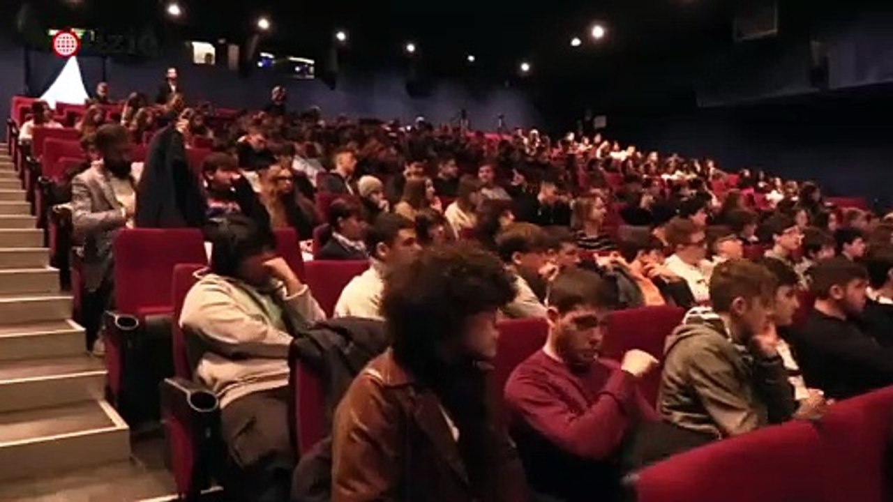 Virginia Raggi completa l'opera a Roma: nuovi nomi per le strade intitolate ai fascisti | Notizie.it