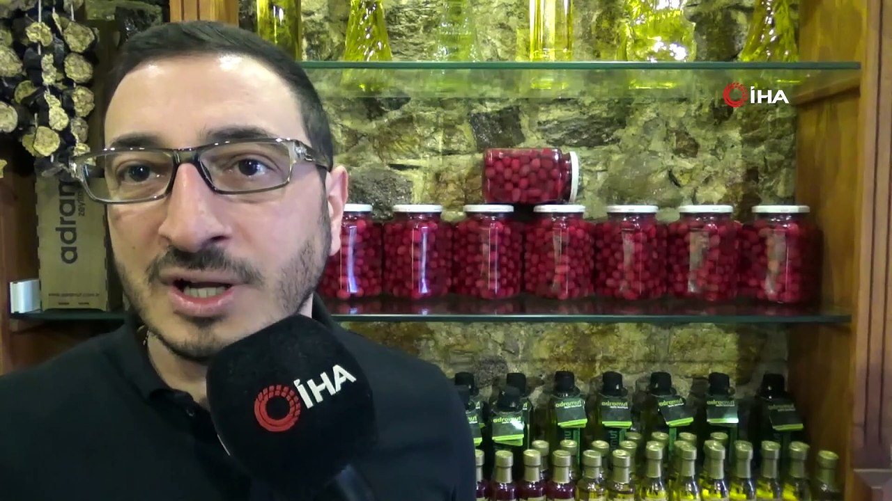 Siyah ve yeşil zeytinden sonra bu da kırmızı zeytin