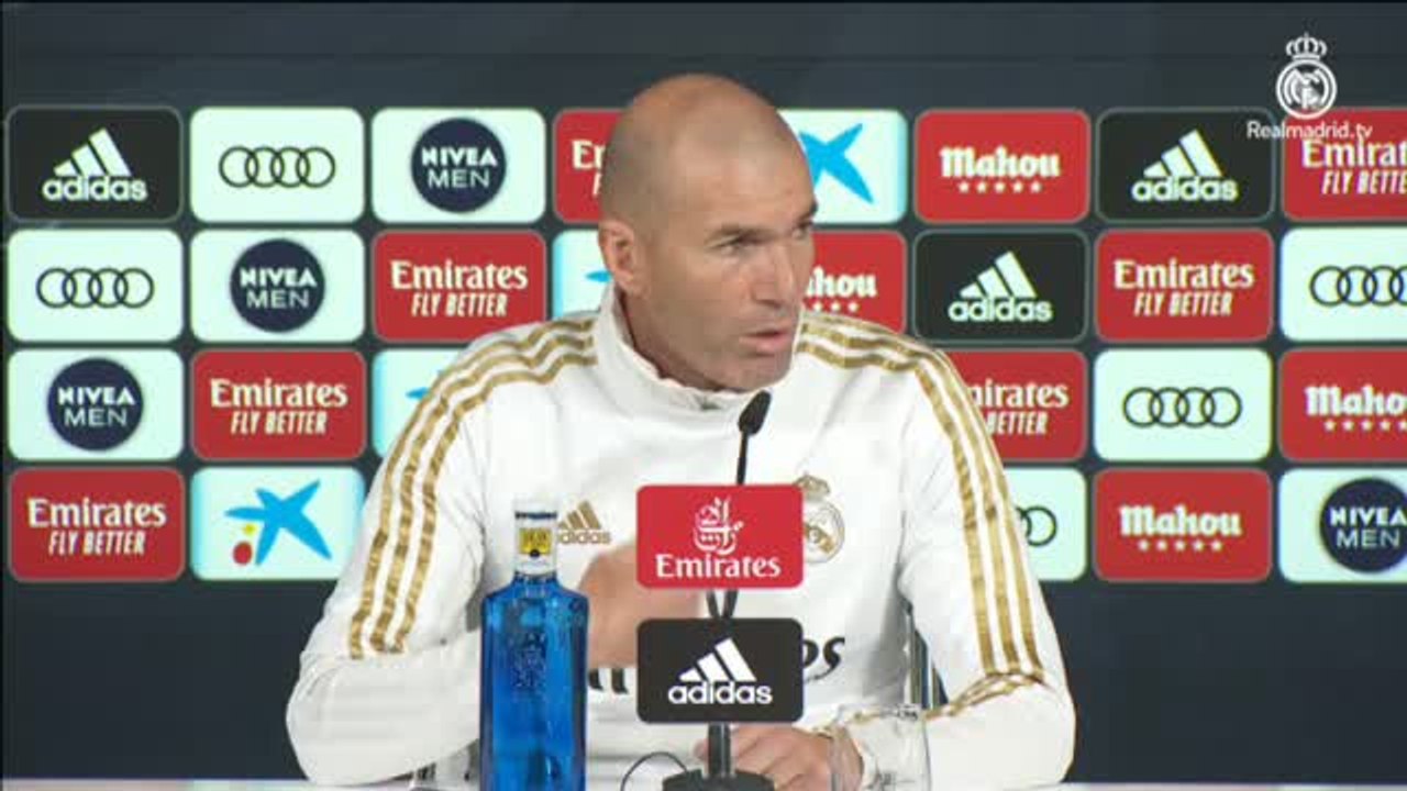 Zidane: "Se hace demasiado ruido con Bale, es un jugador importante y lo va a demostrar"