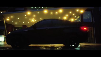 Πάνος Κιάμος - Μου Στοιχίζει (Official Video Clip)