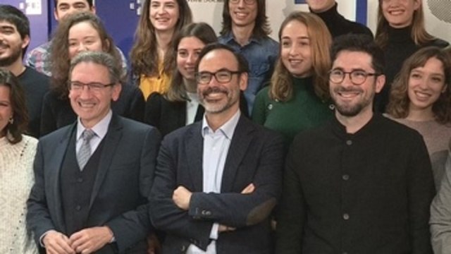 Alumnos de Periodismo inician su formación con las becas EFE-La Caixa