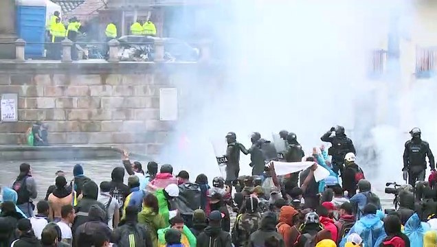 Protestos deixam mortos na Colômbia