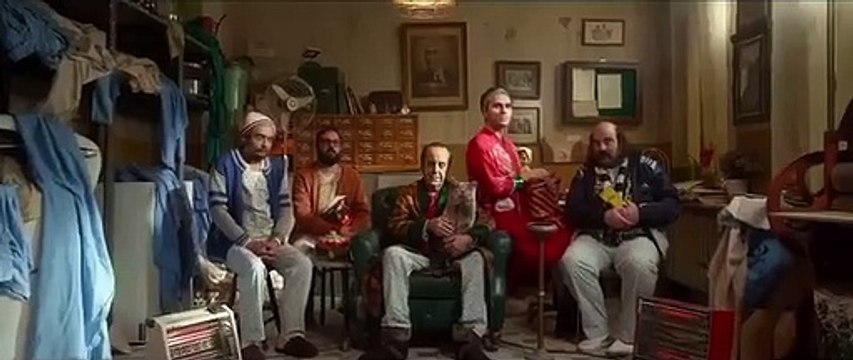 Cem Yılmaz, ''Emanet ve Deli''nin fragmanını paylaştı