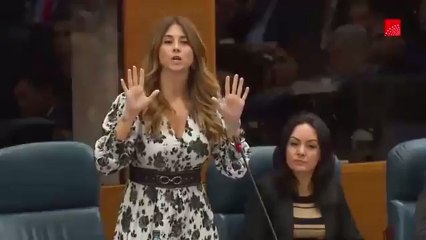 La viral respuesta de una diputada de Cs cuando un socialista le recuerda los 10 escaños del 10-N