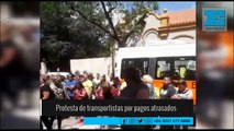 Transportistas se manifiestan por pagos adeudados