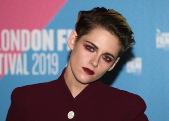 Kristen Stewart Is Embarrassed of Her Proud Dad