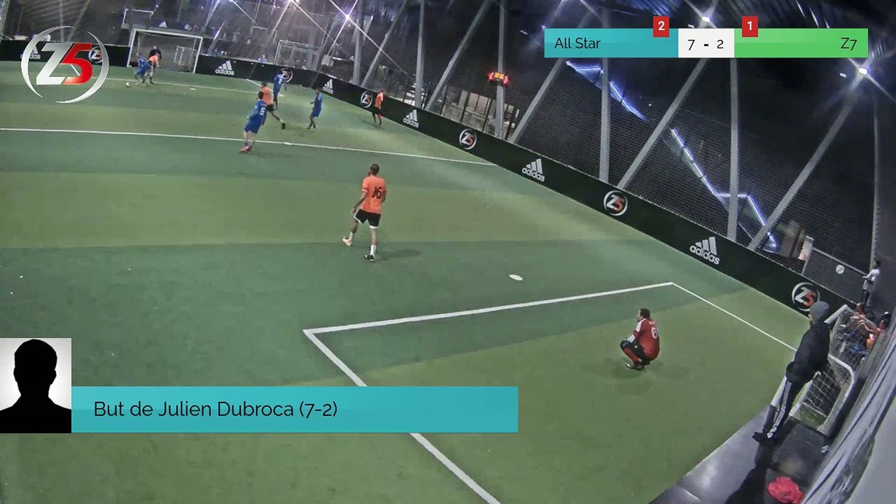 But de Julien Dubroca (7-2)