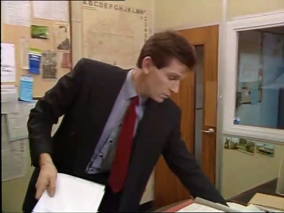 The Bill S05E19 Conscience