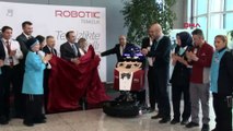 İstanbul Havalimanı temizliğinde robot dönemi