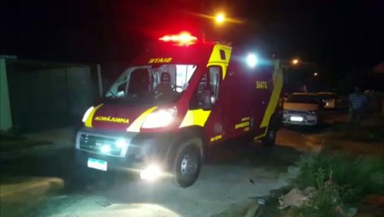 Mulher cai de três metros, no Bairro Periolo