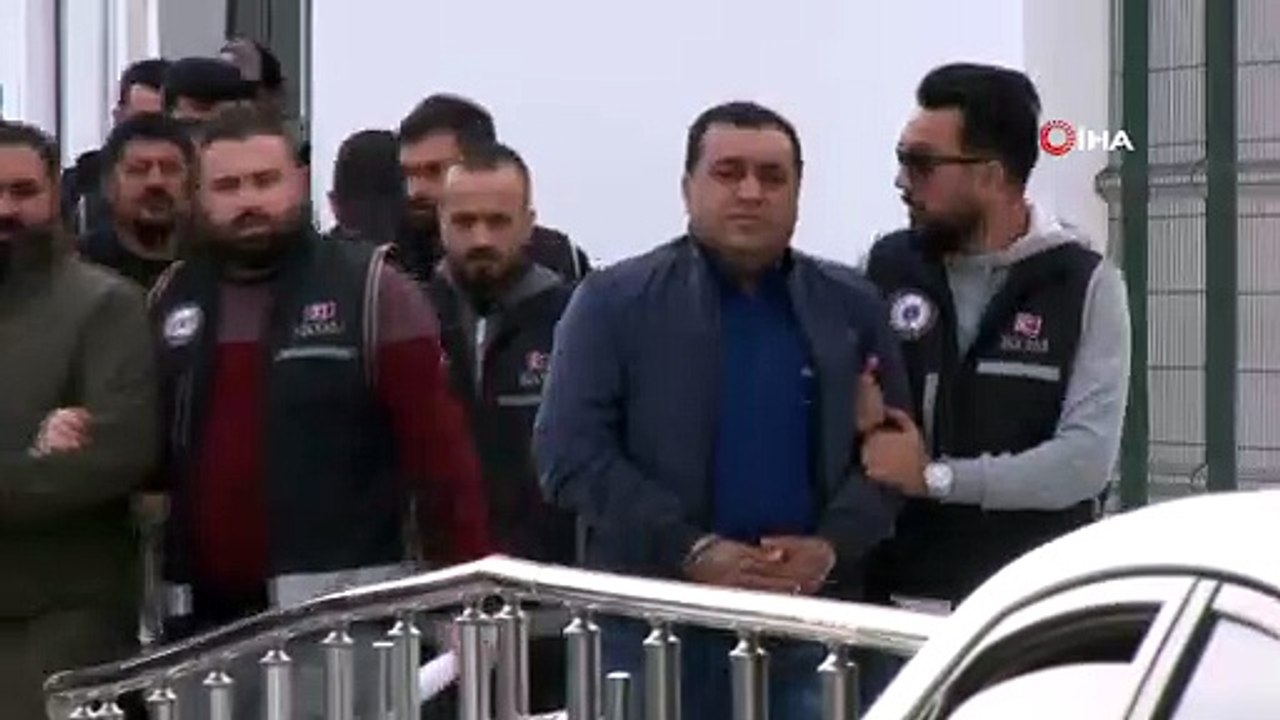 Analı-kızlı, babalı-oğullu arazi çetesine 'Akbaba' operasyonu