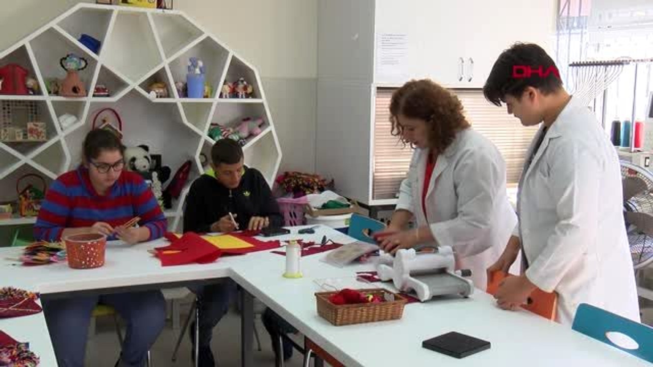 İzmir özel öğrencilerin özel öğretmenleri