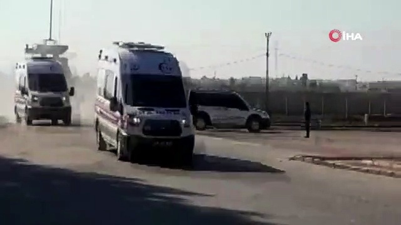 Teröristler ekmek sırasındaki sivilleri vurdu: 14 ölü!