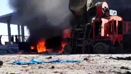 - Tel Abyad'ın merkezinde bomba yüklü araç patladı: 10 ölü