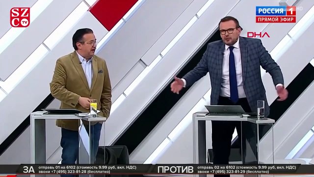 Rusya'da Ukraynalı akademisyen canlı yayında Amerikalı gazeteciye saldırdı