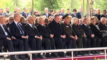 Büyükanıt için 1'inci Ordu Komutanlığı Karargahı'nda askeri tören düzenlendi