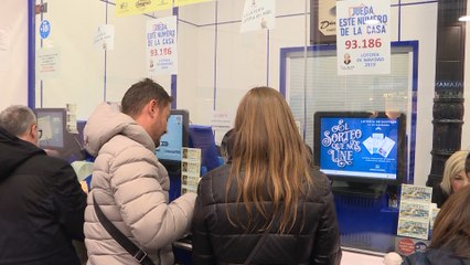 La OCU aconseja sobre compartir Lotería de Navidad