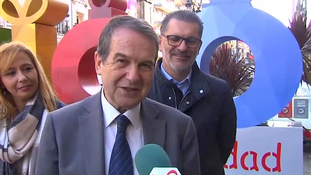 Todo preparado para el encendido de las luces de Navidad de Vigo