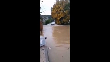 Intempéries : le Var placé en vigilance rouge, le village de Rians inondé