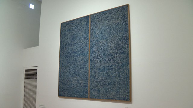 김환기 '우주' 131억 원 낙찰...한국 미술품 최고가 / YTN