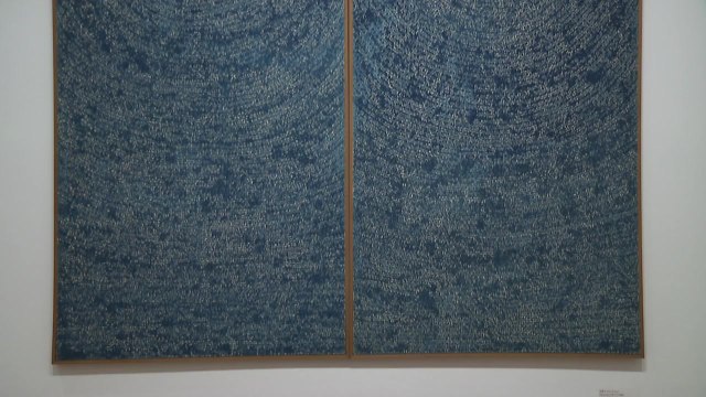 김환기 '우주' 131억 원 낙찰...한국 미술품 최고가 / YTN