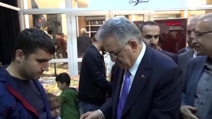 Hayati yazıcı: okumak günlük hayatın bir parçası haline getirilmeli