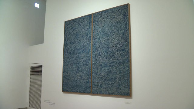 김환기 '우주' 131억 원 낙찰...한국 미술품 최고가 / YTN