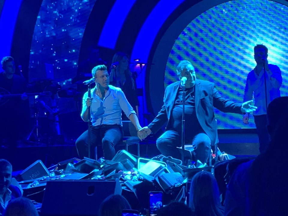 Ιερά Οδός: Βασίλης Καρράς και Γιάννης Πλούταρχος