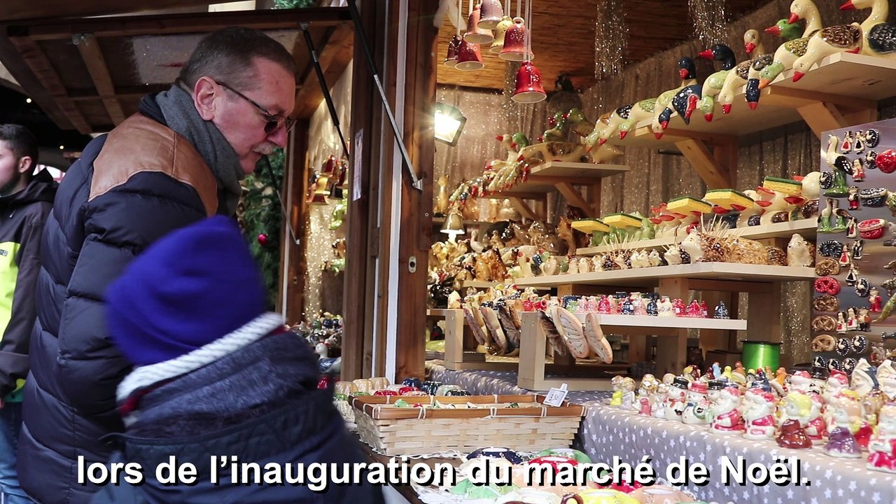 Harlan Coben visite le musée Bartholdi à Colmar