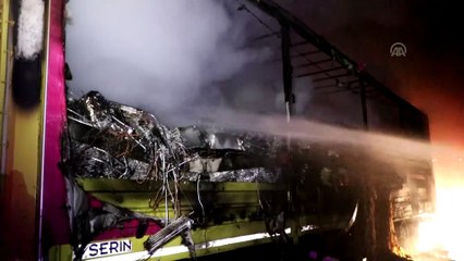 Belarus'a yük götüren tırın dorsesi sınır kapısına yaklaşırken yandı - EDİRNE