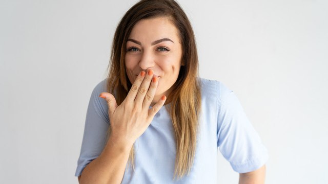 La maquinista del Metro deja el micro abierto y cuenta a todos los pasajeros los cuernos que ponía a su marido