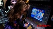 Street Fighter 2 HANDMADE Mini Arcade Cabinet (READ DESCRIPTION)