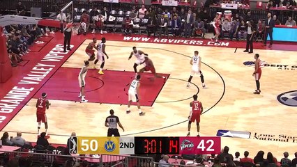 Jaron Blossomgame Posts 17 points & 10 rebounds vs. Santa Cruz Warriors