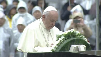 교황, 日피폭지서 "핵무기 폐기에 모든 국가 참가해야" / YTN
