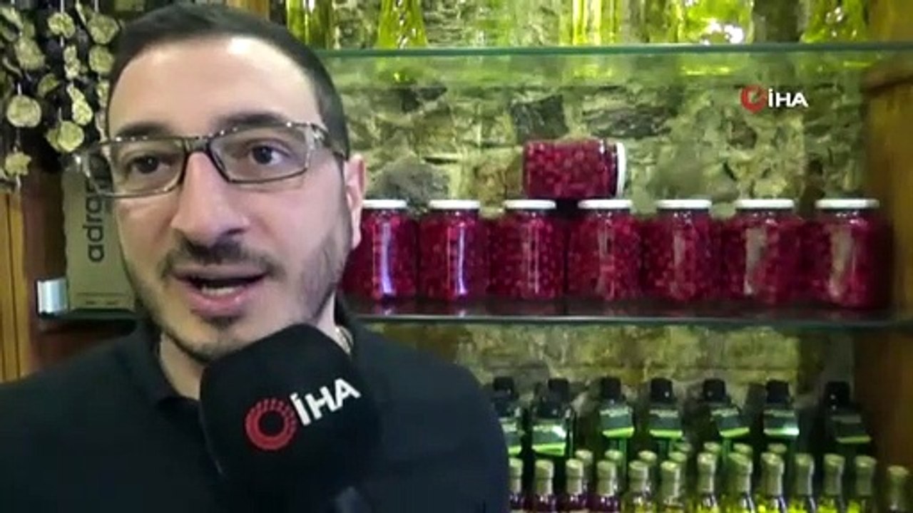 Siyah zeytin, yeşil zeytinden sonra bu da kırmızı zeytin