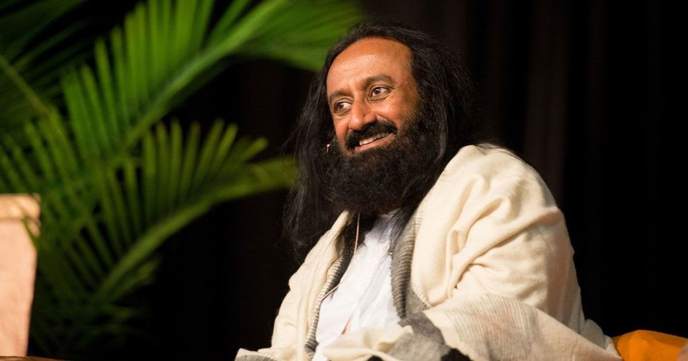 Watch: Spiritual leader Sri Sri Ravi Shankar visits Golden Temple